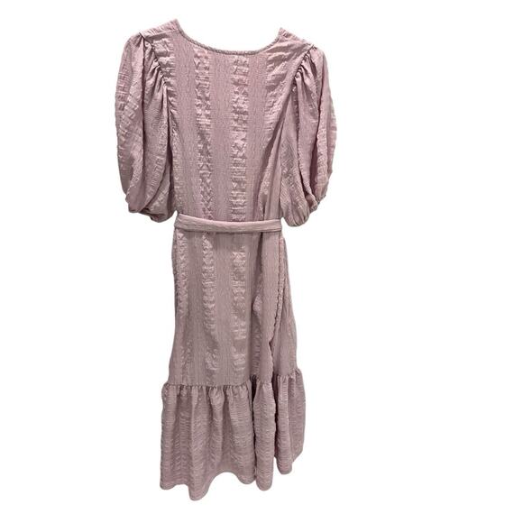 Lulus Sunny Love Purple Seersucker Puff Sleeve Button Closure Midi Dress Sz L - Picture 4 of 11